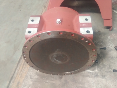 重汽豪沃?jǐn)嚢柢嚺浼馕?大力攪拌車減速機(jī)的關(guān)鍵作用與維護(hù)